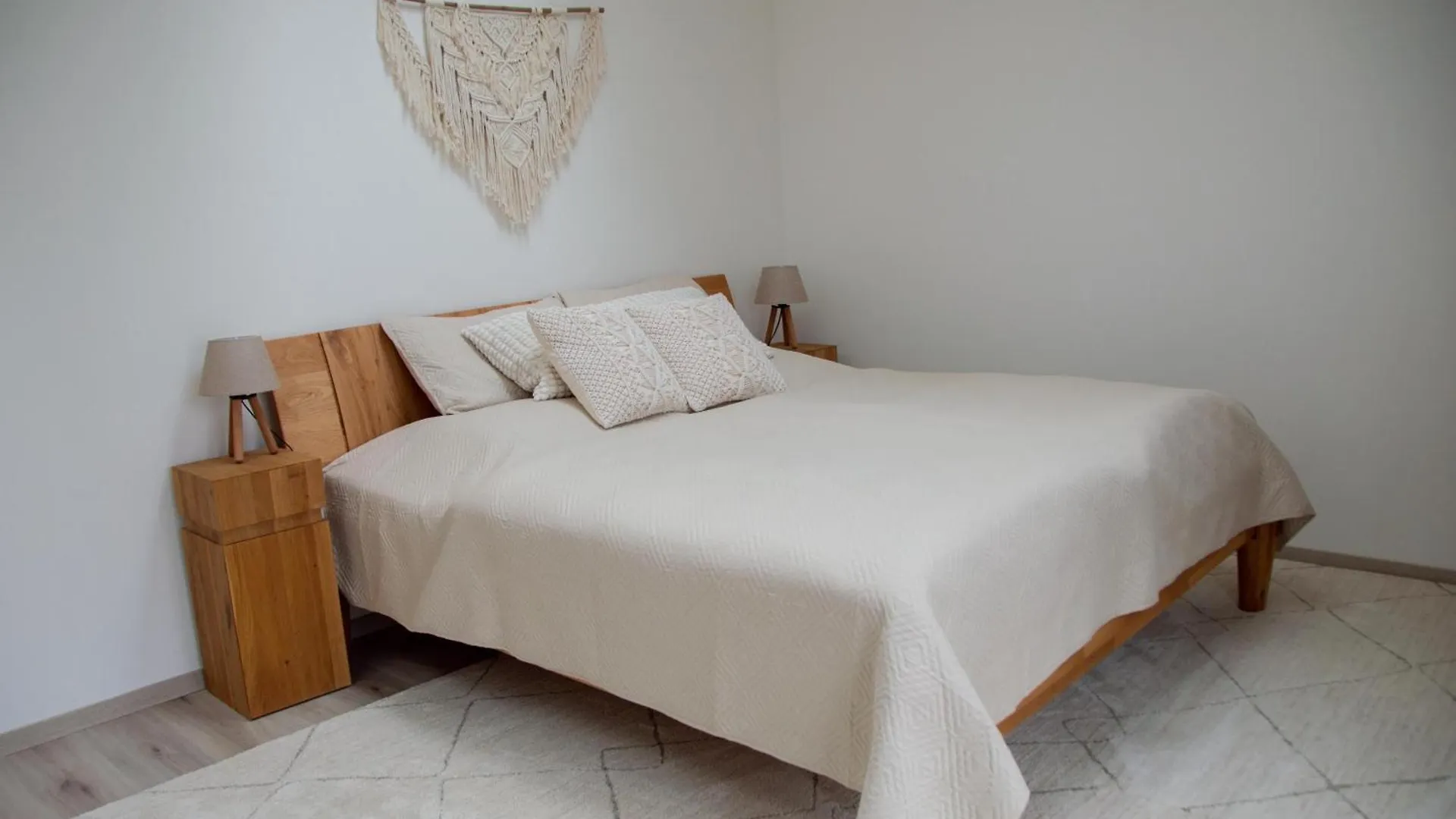 Apartment Charming Studio Near Prague Airport Tuchomerice Czech Republic