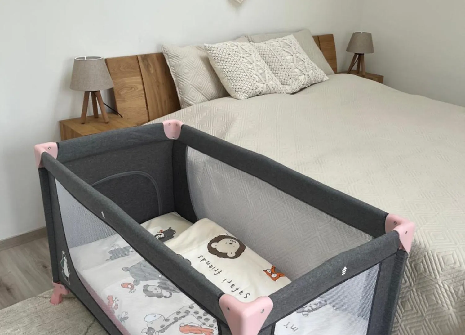Charming Studio Near Prague Airport Tuchomerice Apartment